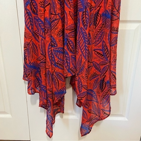 Alexis NWT handkerchief Red and Blue Floral Midi Dress Size 3X - Picture 8 of 16